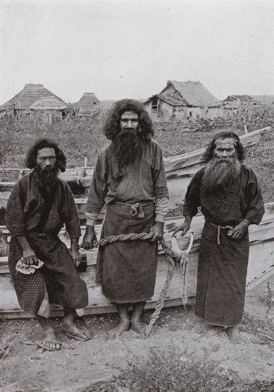 Happukonno, le chasseur (au centre), et deux pêcheurs Ainu - Herbert Ponting