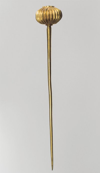 Épingle à tête sphérique, c.14e-13e siècle av. J.-C. (or) - Hittite