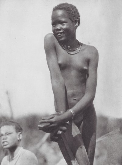Afrique : Fille Nuer - Hugo Adolf Bernatzik