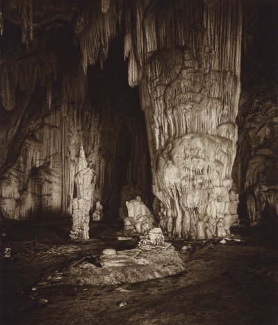 Mexique : grottes de stalactites de Cacahuamilpa, Etat de Guerrero (photo n/b) - Hugo Brehme