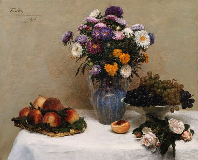 Roses blanches, Chrysanthemes dans un Vase - Pêches et Raisins sur une Table à la Nappe blanche, 1876 - Ignace Henri Jean Fantin Latour