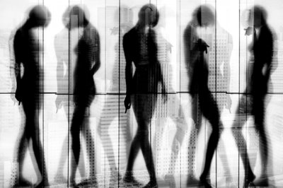 Silhouettes urbaines en mouvement - Igor Shrayer