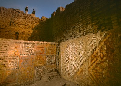 Art élaboré sur les murs de Huaca Cao Viejo à El Brujo, 2005 - Ira Block
