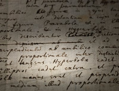 Deux pages de révisions des Principia Mathematica - Isaac Newton