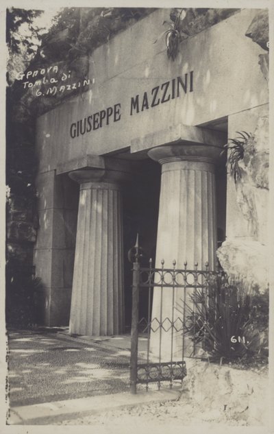 Gênes, Tombe de Giuseppe Mazzini - Italian Photographer