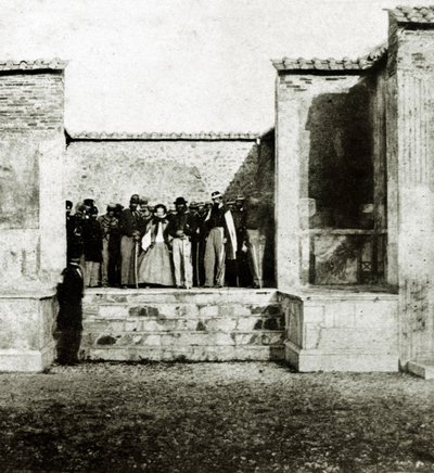 Giuseppe Garibaldi avec Giuseppe Fiorelli en visite à Pompéi - Italian Photographer