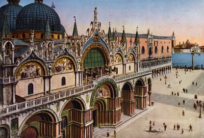 Venezia / Venise : Façade de la basilique vue de la Torre dell