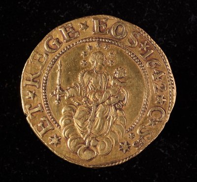 Monnaie de la République de Gênes : pièce de cinq doppie en or. Diam. 41 mm. 1642. verso. Gênes Musei di Strada Nuova - Italian School