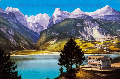 Hôtel Molveno avec le groupe Brenta et le Val delle Seghe, carte postale, Trentin-Haut-Adige, Italie, XXe siècle - Italian School