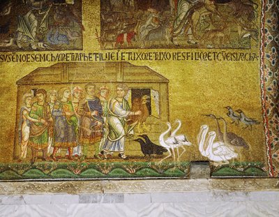 Pendant que sa famille attend de monter à bord, Noé aide les animaux à entrer dans l
