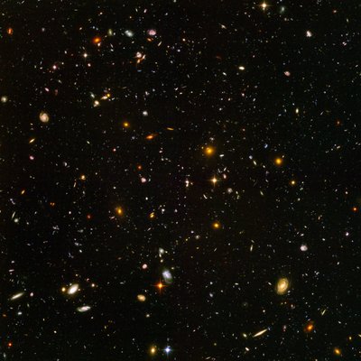 Champ Ultra Profond de Hubble - James Webb Space Telescope (NASA)