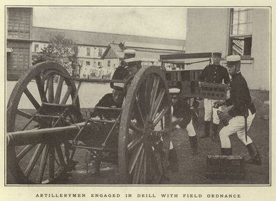 Artilleurs en exercice avec de l
