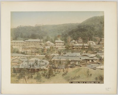 Vue Générale du Parc Maruyama, Kyoto, Japon - Japanese Photographer