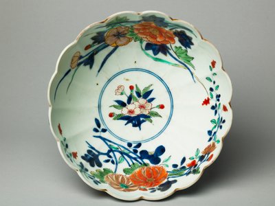 Bol à côtés cannelés et bord festonné, ko-Imari, vers 1770-20 (faïence avec sous-glaçure bleue et émail sur glaçure) - Japanese School