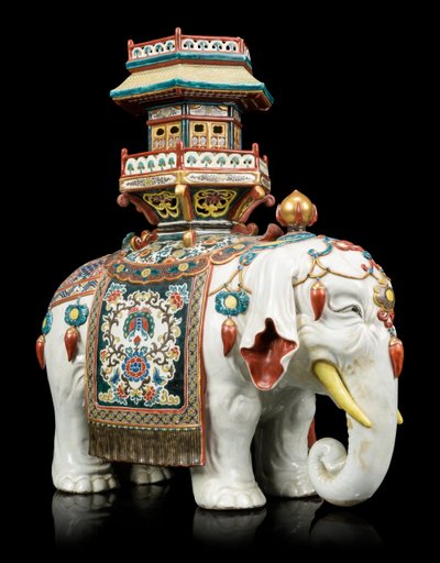 Éléphant de style Kakiemon - Japanese School