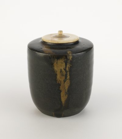 Pot à thé Seto, type katatsuki - Japanese School