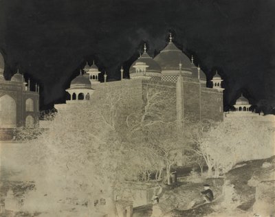 Taj Mahal, vue arrière de la maison de repos, avec figure, c. 1858-1862 - John Murray