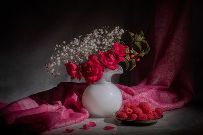 Roses rouges et framboises - Joyce Guojun Ma