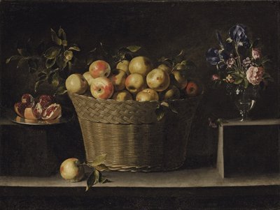 Pommes dans un panier en osier, une grenade sur une assiette en argent et des fleurs dans un vase en verre - Juan de Zurbaran