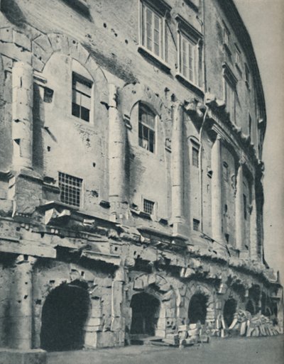 Glorieuse architecture dégagée des accumulations de longs âges, vers 1935 - Keystone View Company