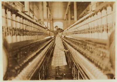 Fileuse dans les usines de coton de Lancaster, Caroline du Sud, 1908 - Lewis Wickes Hine