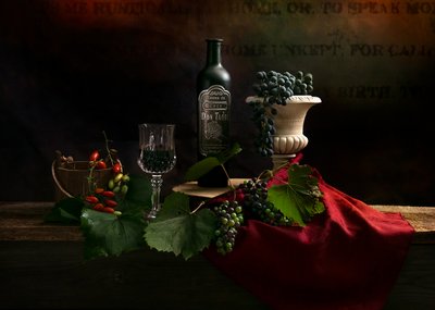 Nature morte classique avec du vin - Louie Luo