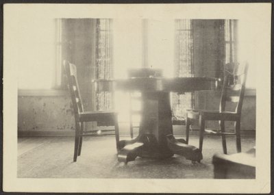 [Table et chaises] - Louis Fleckenstein