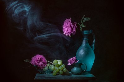 Nature morte aux roses éthérées - Lydia Jacobs