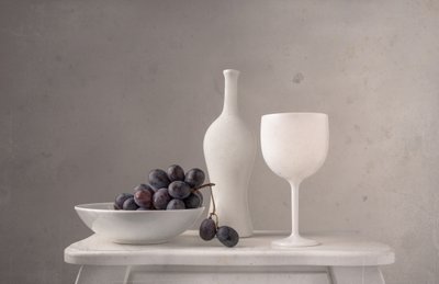 Raisins et vin minimalistes - Margareth Perfoncio