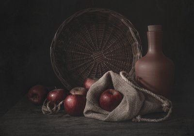 Nature morte rustique aux pommes - Margareth Perfoncio