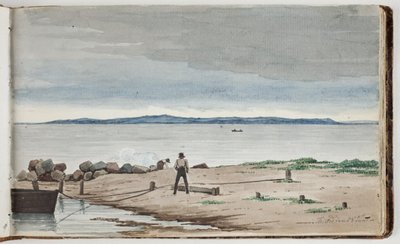 Vue vers un paysage côtier avec des nuages d
