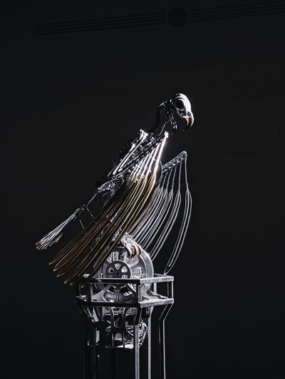 The Nerve Rack, 2019 (acétal, acrylique, aluminium, laiton, circuit électrique, peinture, PVC, résine, servomoteurs, acier) - Mat Collishaw