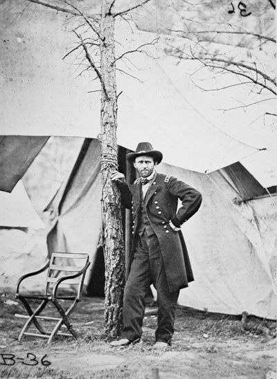 Général Ulysses Simpson Grant sur le terrain à Cold Harbor - Mathew Brady