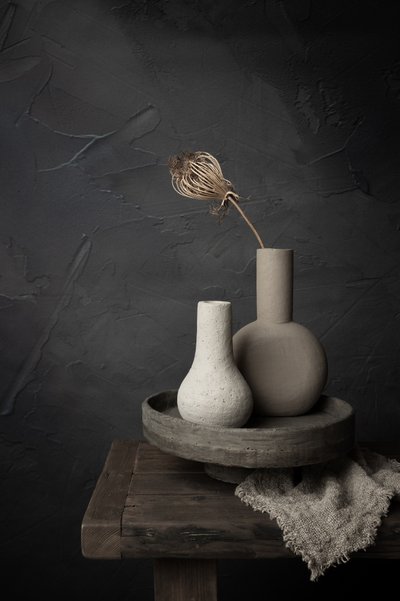 Nature morte rustique aux vases - Mayra Pama