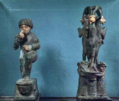 Hammurabi priant devant un arbre sacré et l