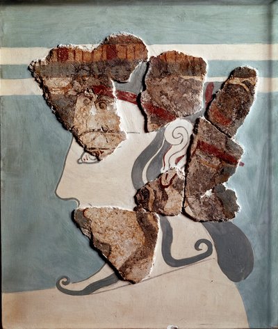 Art mycénien : tête féminine. Fragment de fresque du palais de Tirynthe - Mycenaean