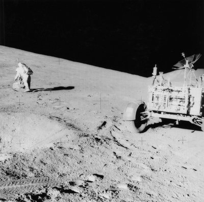 Astronaute David Scott né en 1932 sur la pente du Hadley Delta pendant Apollo 15, 1971 - NASA Images