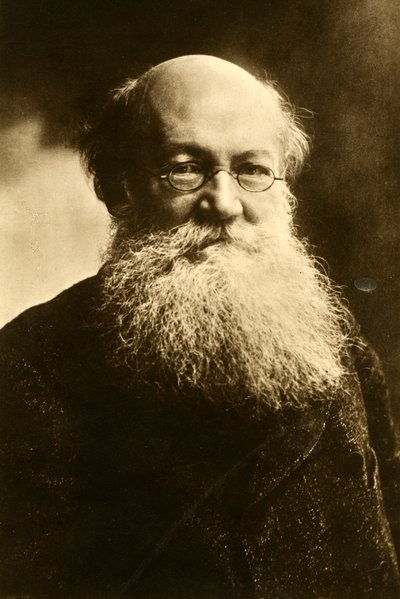 Piotr Alexeïevitch Kropotkine, anarchiste russe, vers 1900 - Nadar
