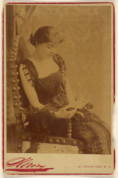 [(illeg.) Davenport] - Napoleon Sarony