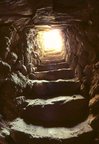 Escalier intérieur de la tour de Jéricho construite à l