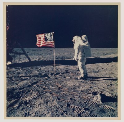 Buzz Aldrin et le drapeau américain sur la Lune - Neil Armstrong