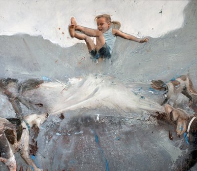 Fille sautant avec des chiens - Nicola Pucci
