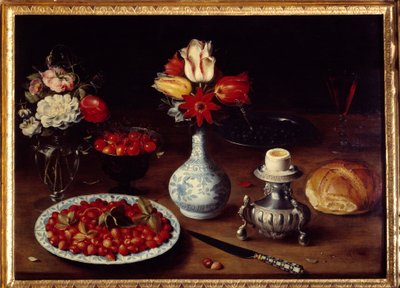 Nature morte avec vase de fleurs. Bouquets de tulipes et d