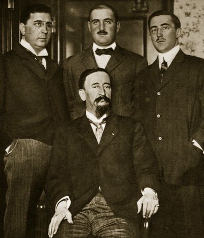 Francisco Madero et trois de ses fils, Gustavo, Gabriel et Evaristo, à l