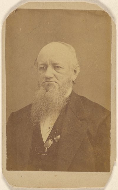 [Homme âgé non identifié avec une longue barbe, un pince-nez autour du cou] - Peter S. Weaver