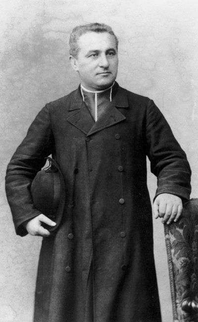 Portrait du père Hippolyte Gayraud - Petit