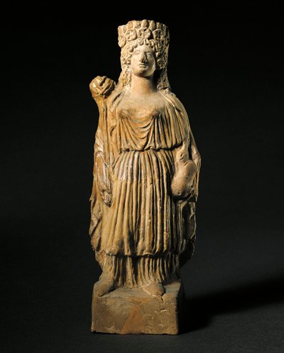 Statuette en terre cuite représentant la divinité Tanit. IIIe-IIe siècle av. J.-C. Madrid, Museo Arqueologico Nacional - Phoenician
