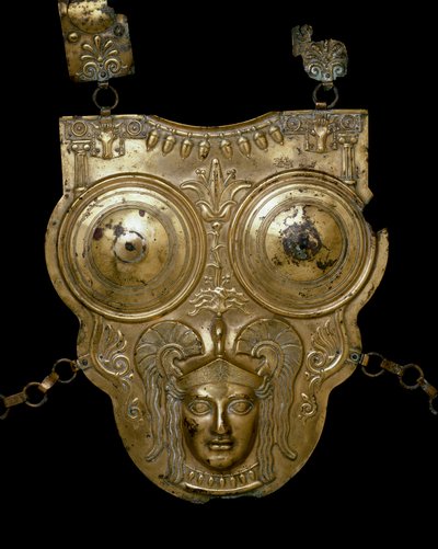 Civilisation phénicienne : navire de guerre en bronze doré de Ksour-es-Saf. 3ème-2ème siècle av. J.-C. Tunis, Musée du Bardo - Phoenician