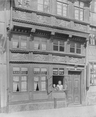 Altes Haus, Wollenweberstrasse 61 - Photographer German