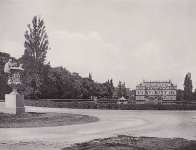 Palais im Grossen Garten - Photographer German